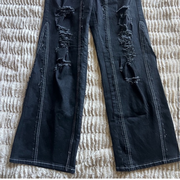 Fashion Nova Black Distressed jeans and jacket - “seeing you tonight” set - Picture 10 of 11